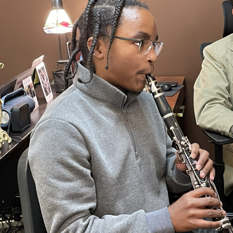 Photo of Crescendo Students & Teaching Artists