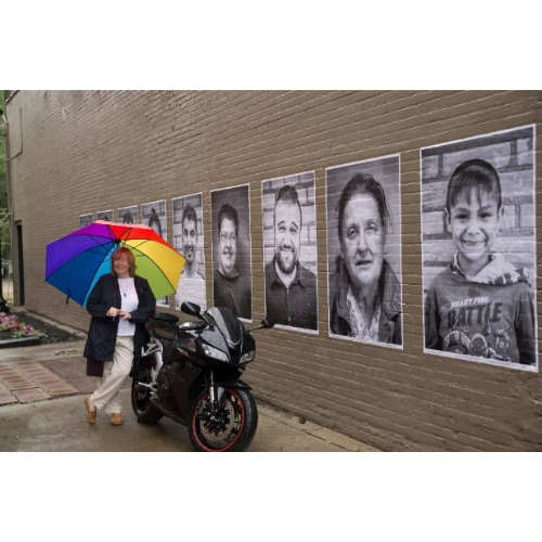 Photo of Fran Dwight